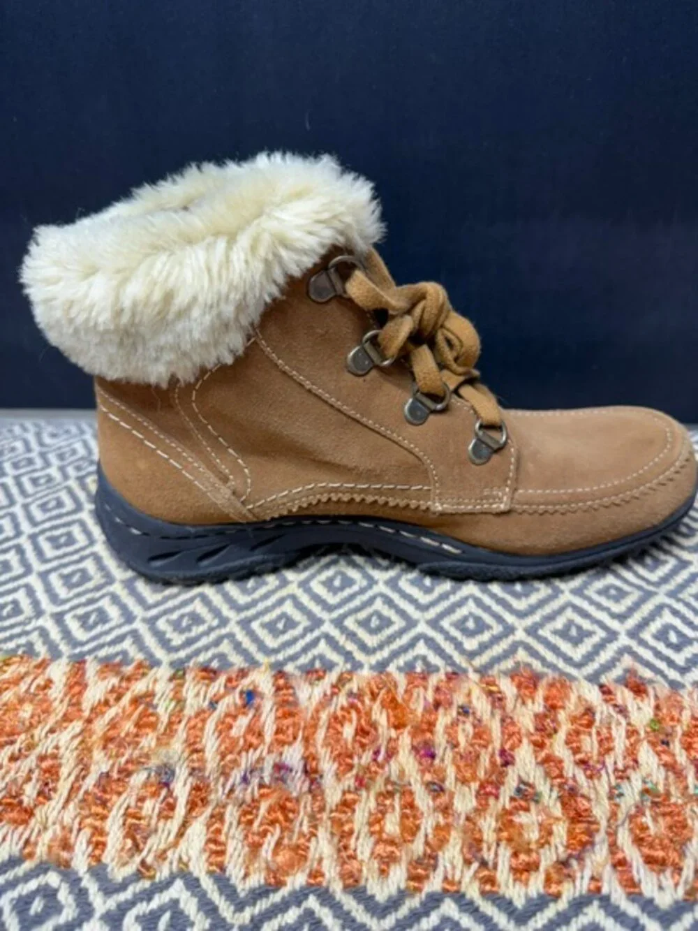 Bass Lone Wolf Boots Woman's Size 6.5